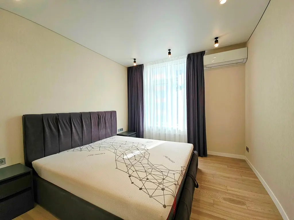 Фото Продаю 3 кімнатну квартиру, 96 кв. м, Євгена Сверстюка вул. 6д Київ, ціна: 230000 $, код 8710