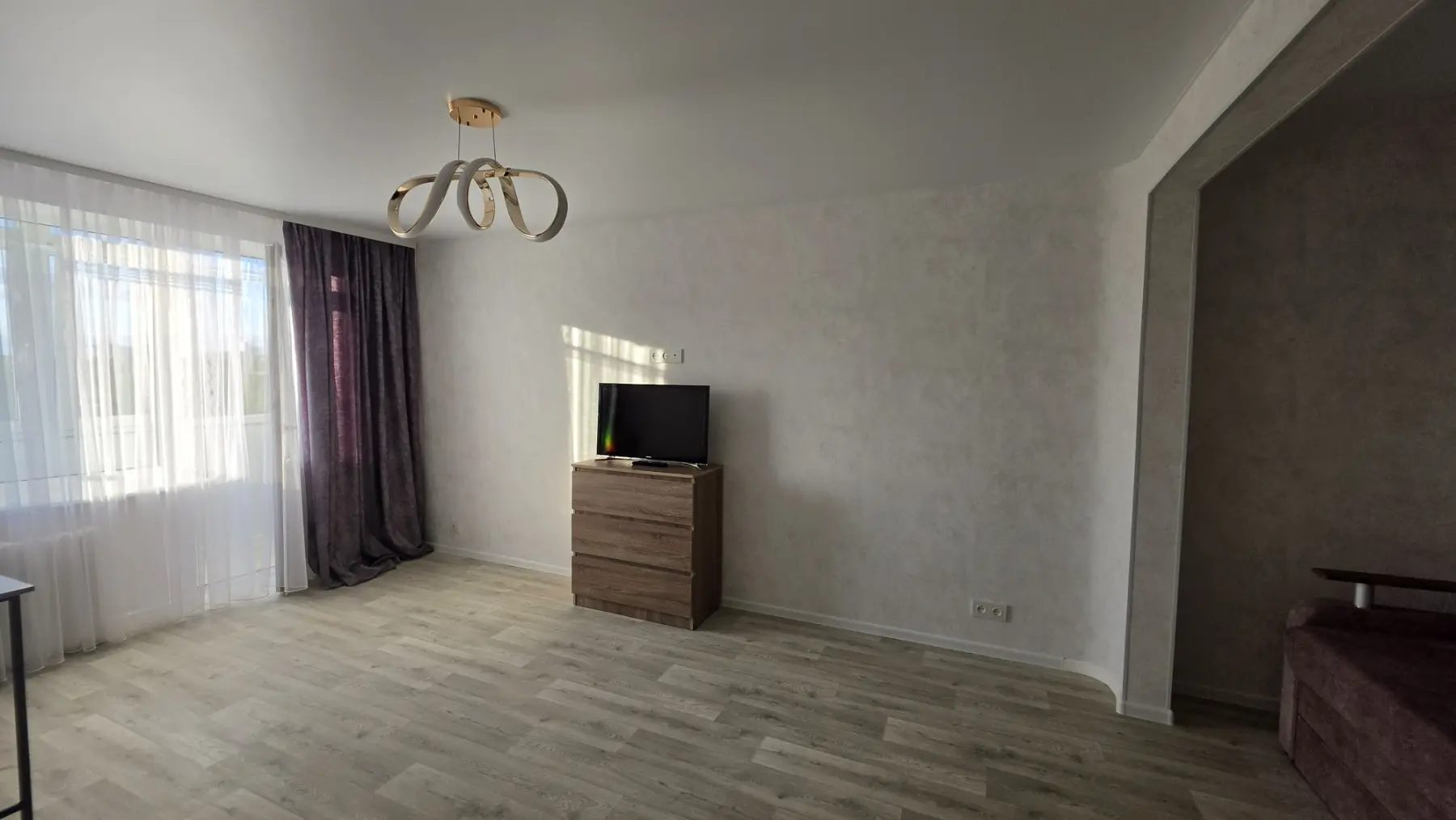Фото Продаю 1-комнатную квартиру, 40 кв. м, Франтишека Крала ул. 33а Харьков, цена: 38000 $, код 8711