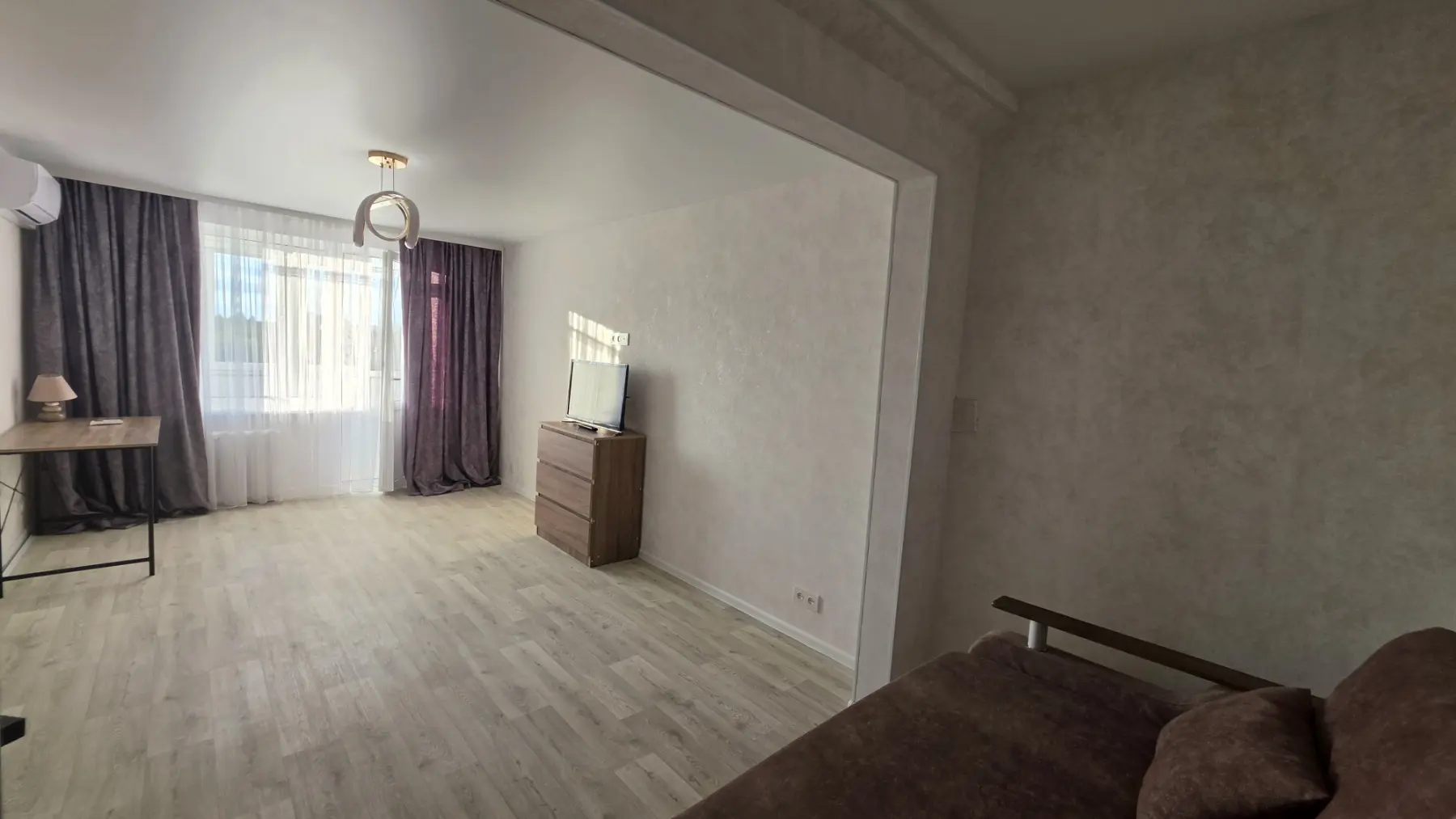 Фото Продаю 1-комнатную квартиру, 40 кв. м, Франтишека Крала ул. 33а Харьков, цена: 38000 $, код 8711