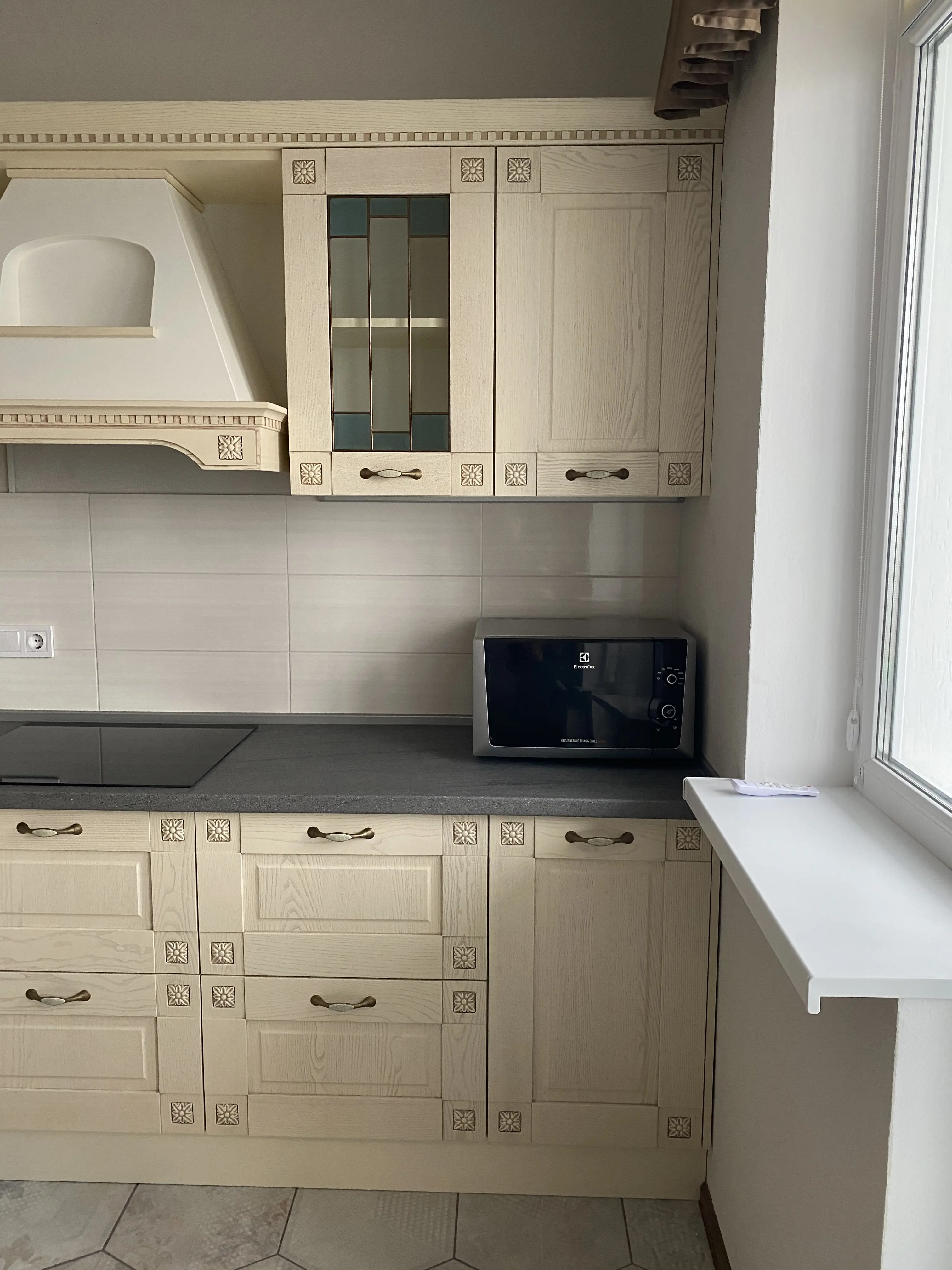 Фото Rent a 1-room apartment, Oleny Pchilky Street 7 Kyiv for long-term rent, price: 17000 UAH, code 8712
