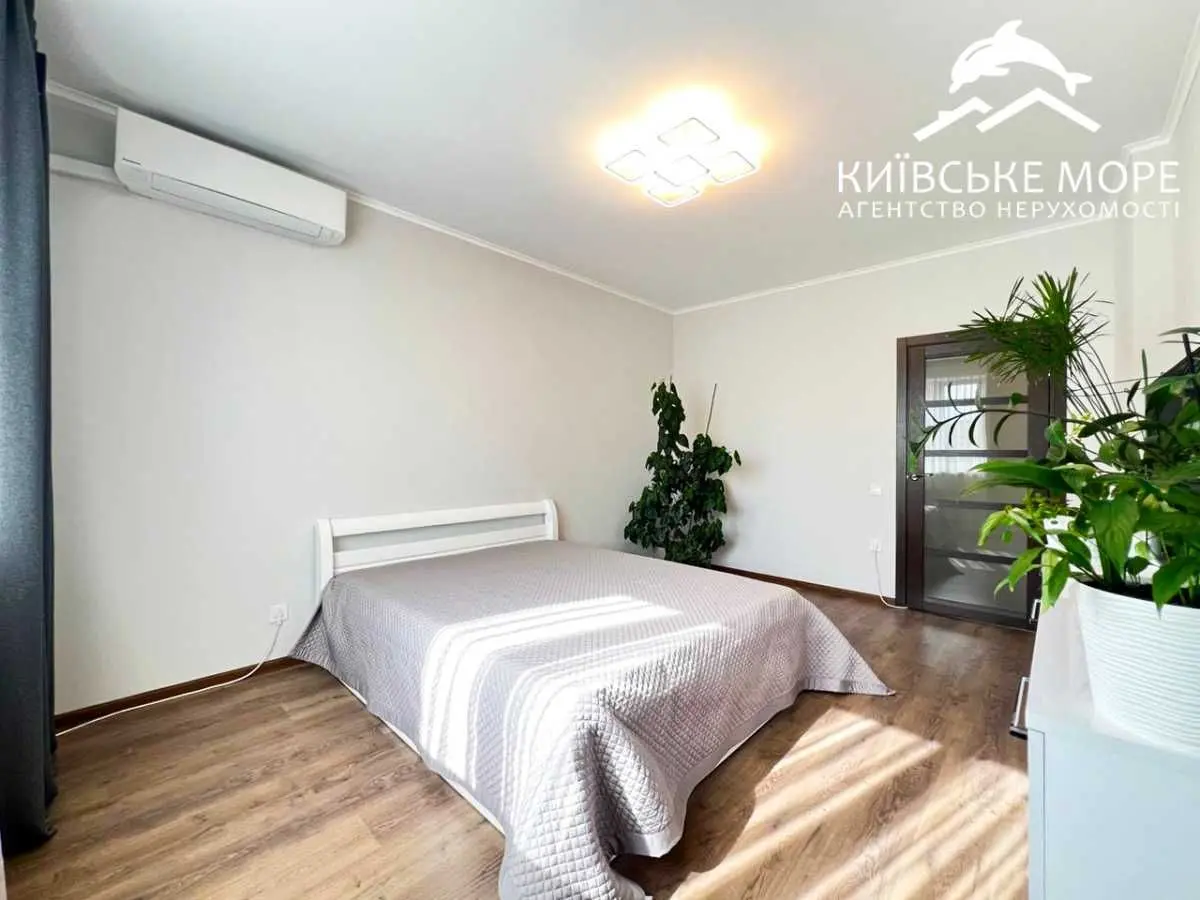 Фото Rent a 1-room apartment, Voskresenska Street 18А Kyiv for long-term rent, price: 20000 UAH, code 8713
