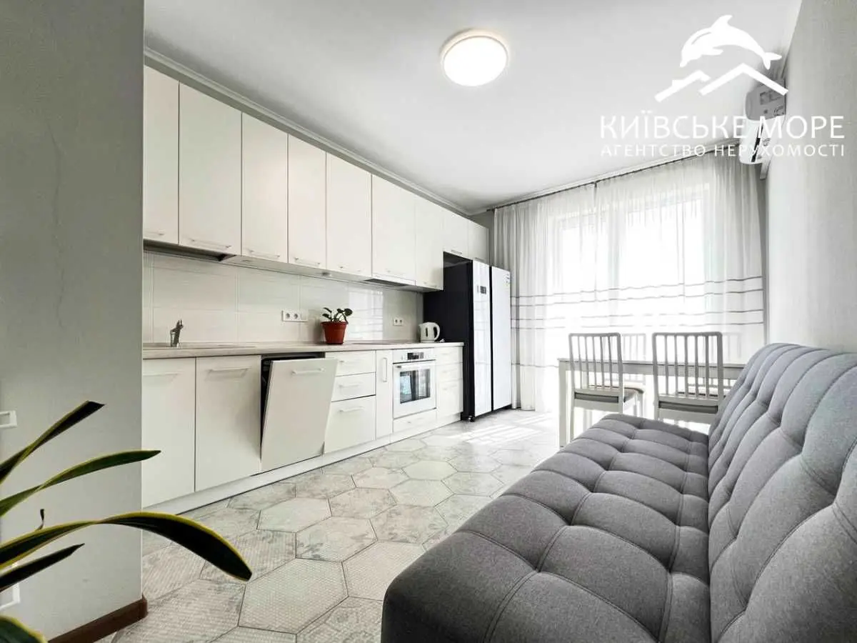 Фото Rent a 1-room apartment, Voskresenska Street 18А Kyiv for long-term rent, price: 20000 UAH, code 8713