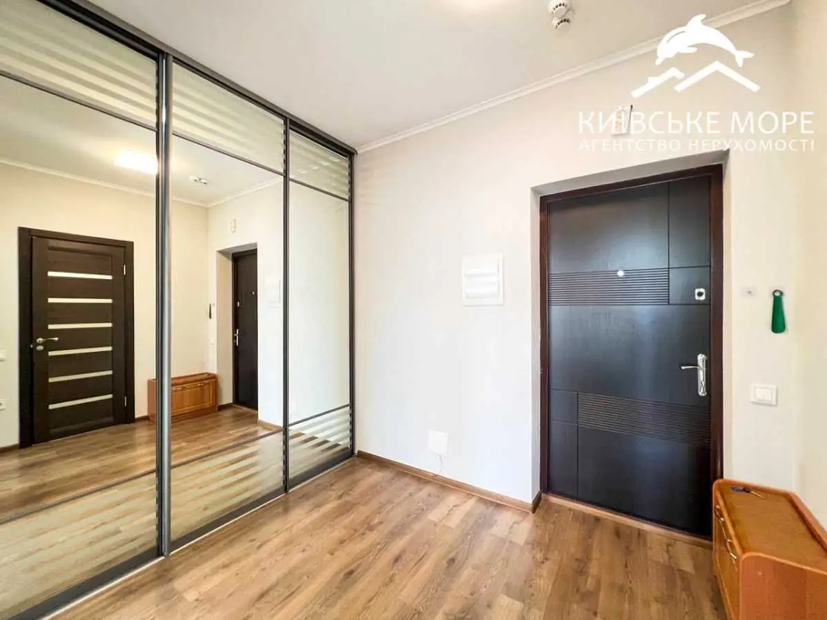 Фото Rent a 1-room apartment, Voskresenska Street 18А Kyiv for long-term rent, price: 20000 UAH, code 8713