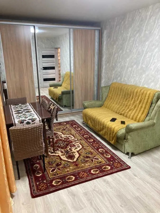 Фото Зняти 2 кімнатну квартиру, Гната Юри вул. 6 Київ в довгострокову оренду, ціна: 14000 UAH, код 8715