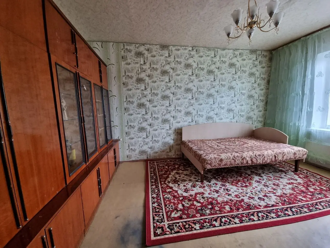 Фото Зняти 1 кімнатну квартиру, Симиренка вул. 24 Київ в довгострокову оренду, ціна: 9000 UAH, код 8716