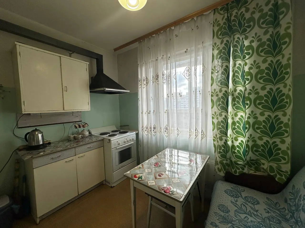 Фото Зняти 1 кімнатну квартиру, Академіка Заболотного вул. 46 Київ в довгострокову оренду, ціна: 9000 UAH, код 8717