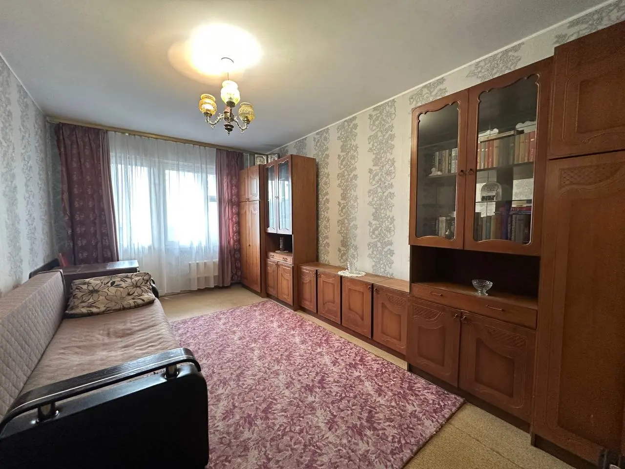 Фото Зняти 1 кімнатну квартиру, Академіка Заболотного вул. 46 Київ в довгострокову оренду, ціна: 9000 UAH, код 8717