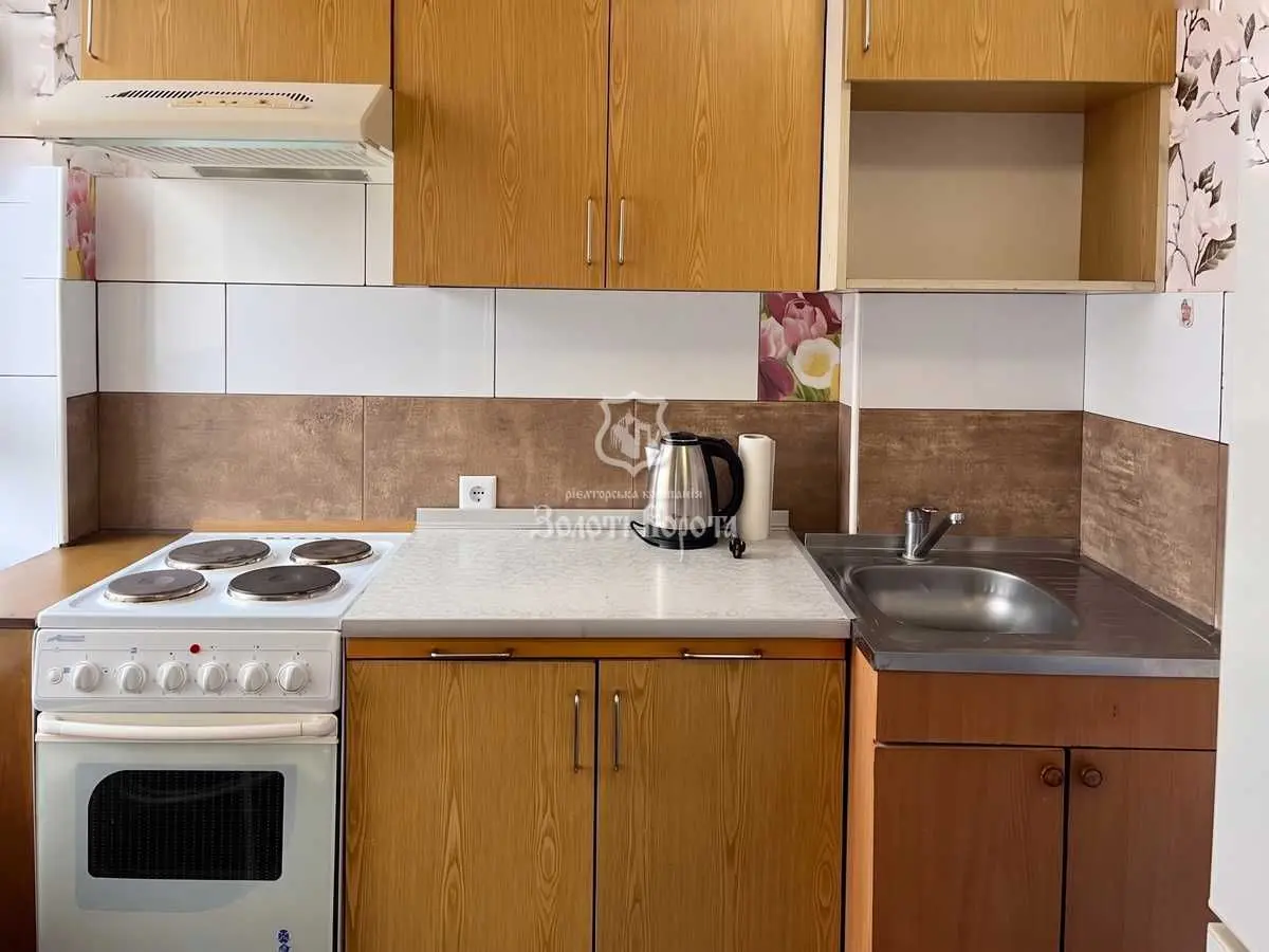 Фото Продаю 1 кімнатну квартиру, 27.6 кв. м, Завокзальний пров.  Бориспіль, ціна: 34000 USD, код 8718