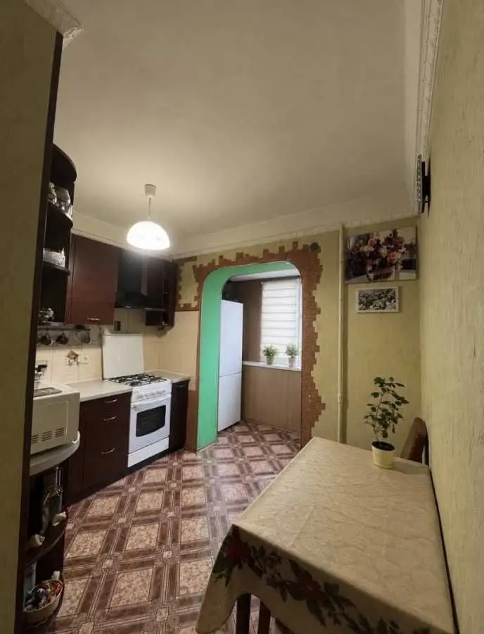 Фото Продаю 1 кімнатну квартиру, 35 кв. м, Юрія Кондратюка вул. 4 Київ, ціна: 49000 USD, код 8719
