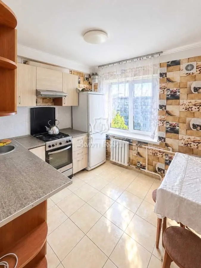 Фото Продаю 2 кімнатну квартиру, 47.6 кв. м, Івана Виговського вул. (Маршала Гречка) 24а Київ, ціна: 58000 USD, код 8720