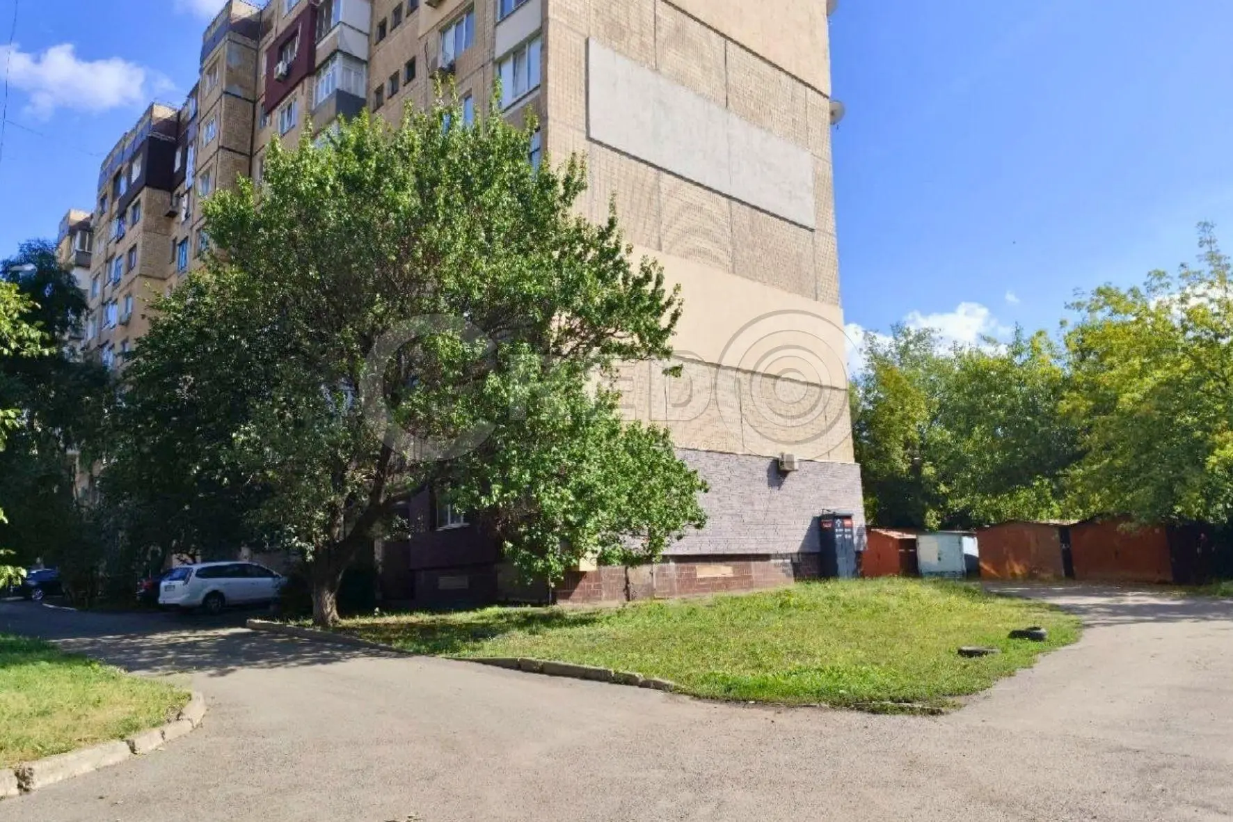 Фото Продаю 1-комнатную квартиру, 34 кв. м, Павла Глазового ул. (Балакина) 4а Кривой Рог, цена: 12500 $, код 8722
