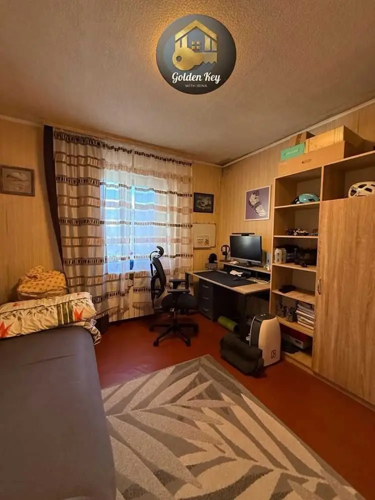 Фото Продаю 3 кімнатну квартиру, 81.9 кв. м, Ревуцького вул. 44 Київ, ціна: 84000 USD, код 8731