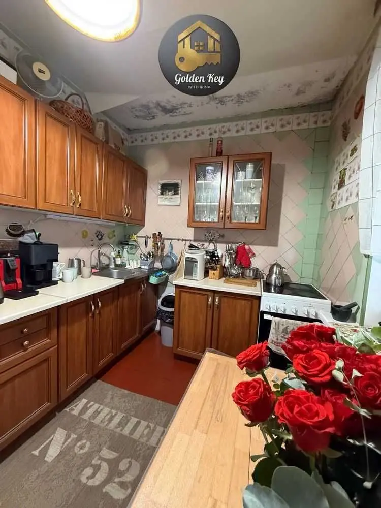 Фото Продаю 3 кімнатну квартиру, 81.9 кв. м, Ревуцького вул. 44 Київ, ціна: 84000 USD, код 8731