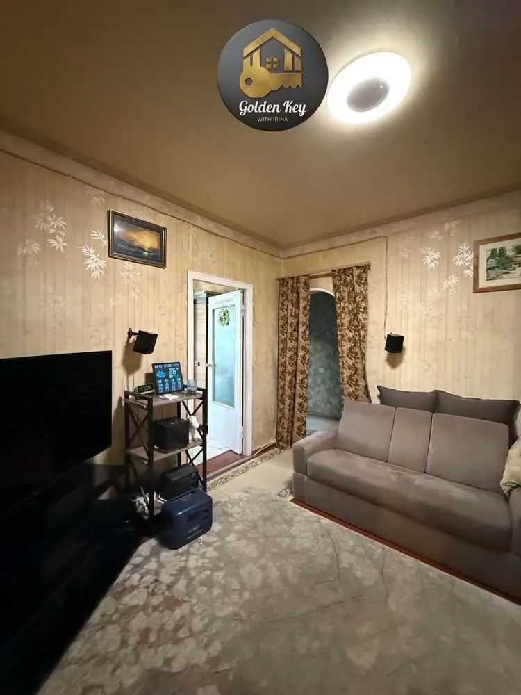 Фото Продаю 3 кімнатну квартиру, 81.9 кв. м, Ревуцького вул. 44 Київ, ціна: 84000 USD, код 8731