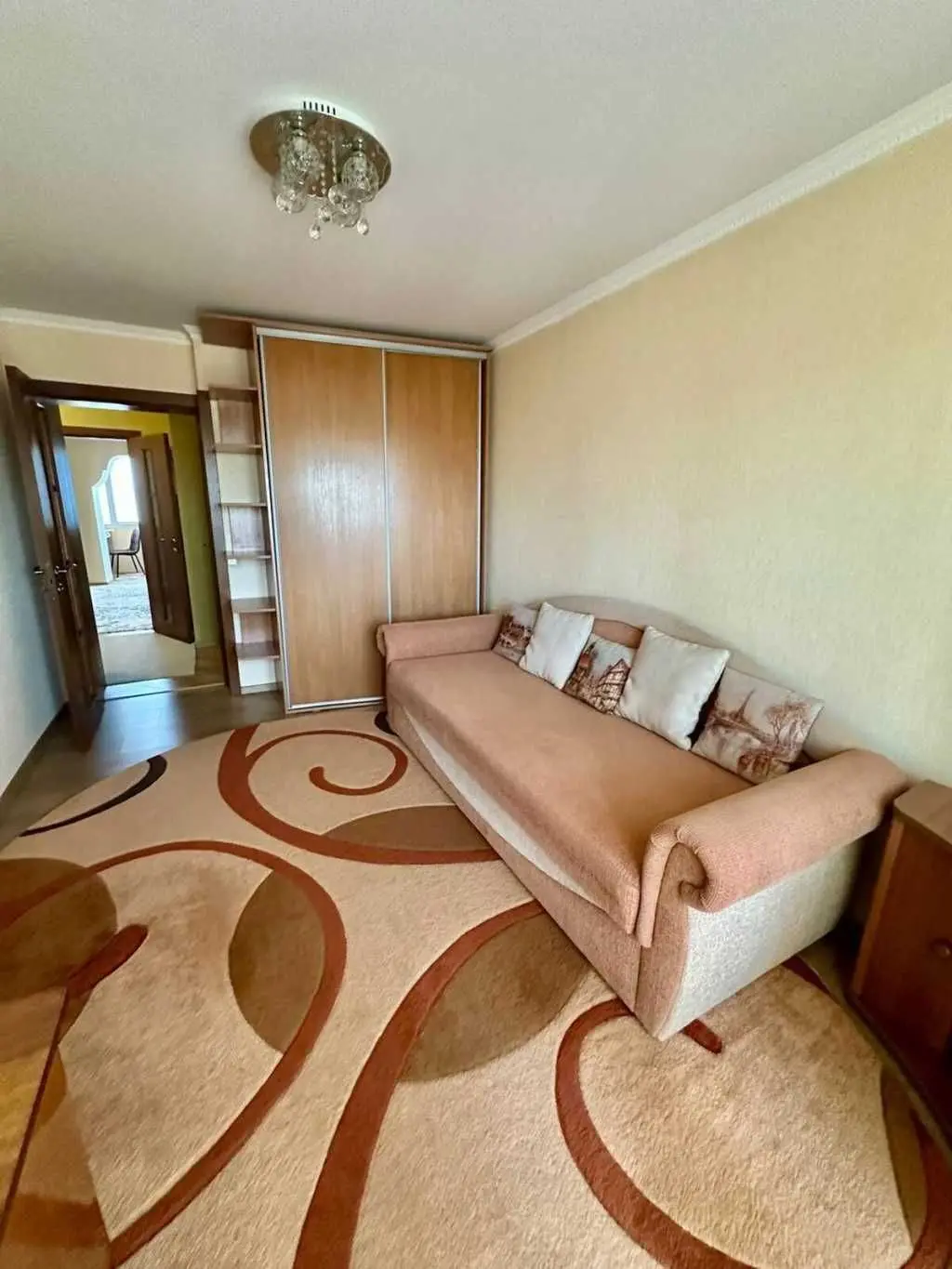 Фото Selling a 2-room apartment, 55 sq.m., Trembovetskoi Street  Khmelnytskyi, price: 75000 USD, code 8743