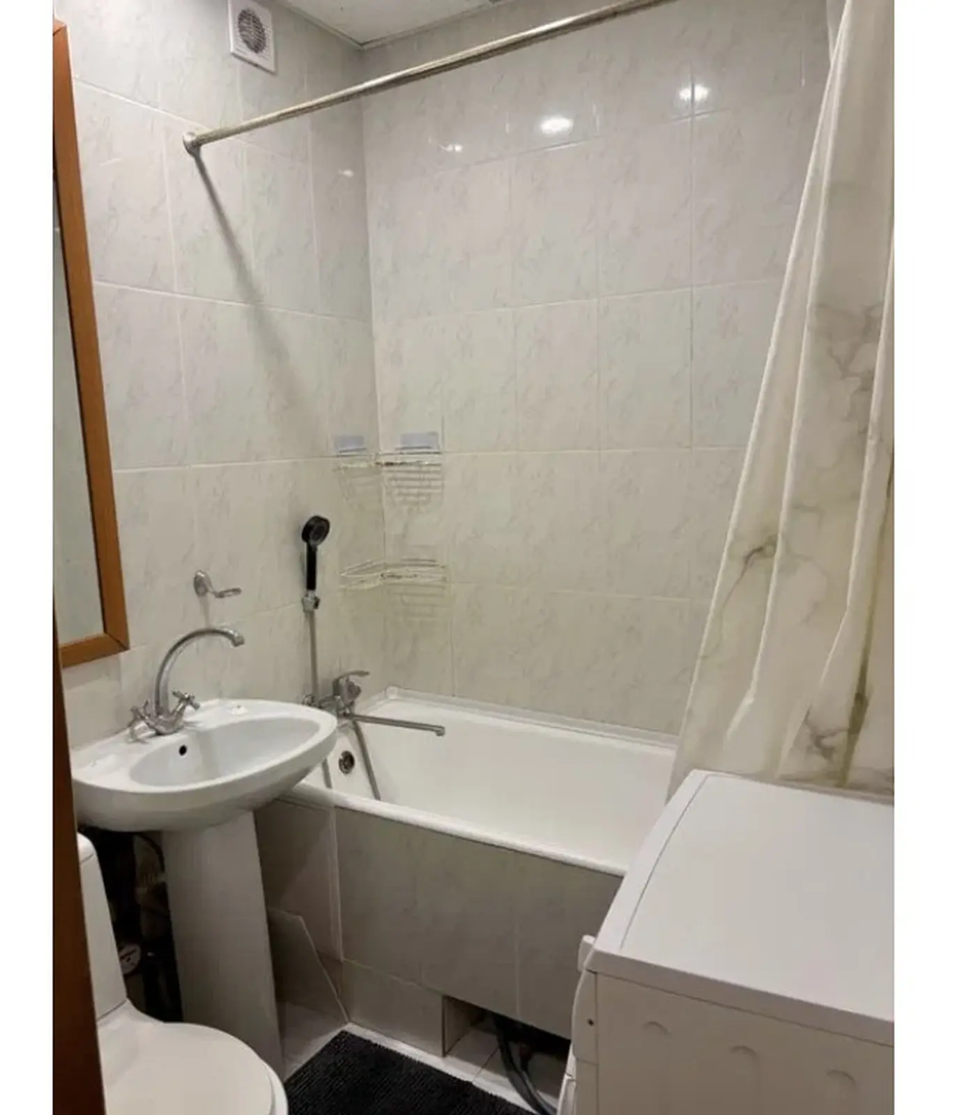 Фото Selling a 1-room apartment, 30 sq.m., Nauky Avenue 70/1 Kyiv, price: 53000 $, code 8745