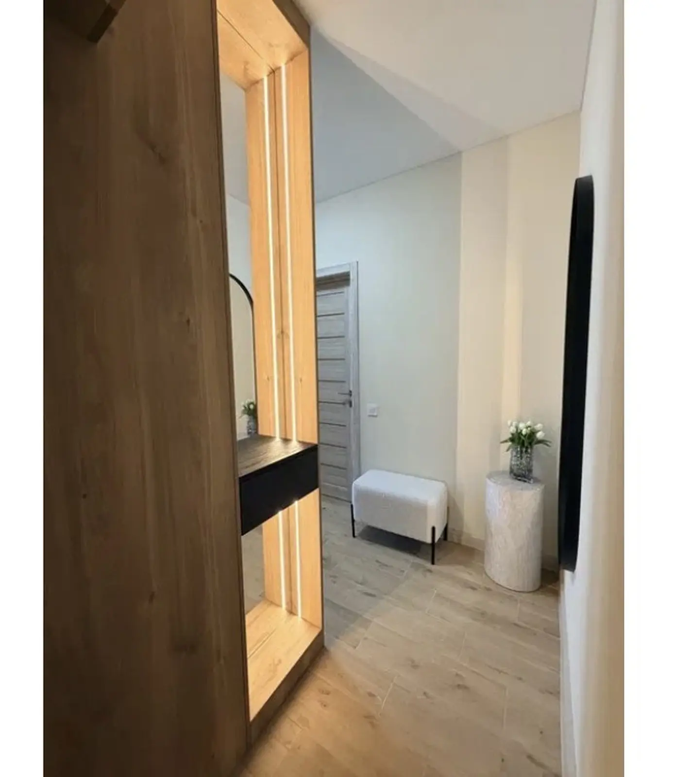 Фото Selling a 1-room apartment, 39 sq.m., Akademika Hlushkova Avenue 42 Kyiv, price: 95000 $, code 8747