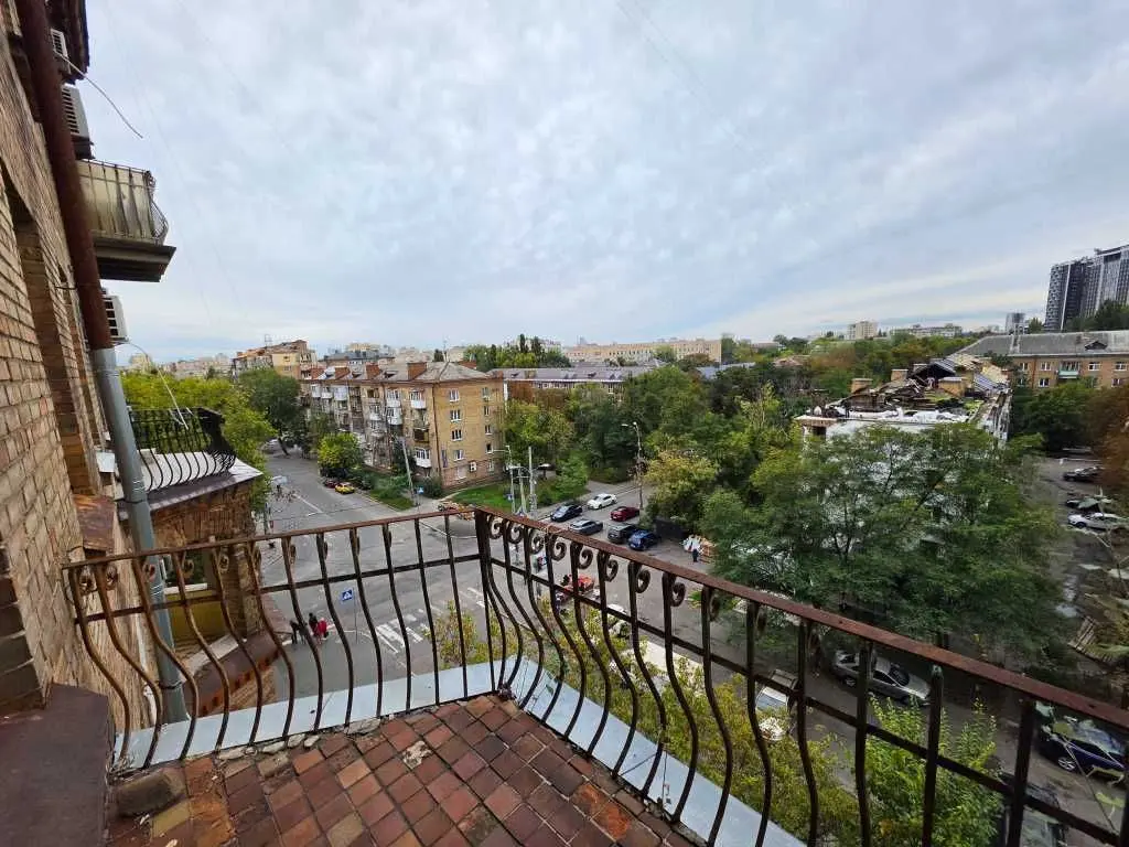 Фото Продаю 2-комнатную квартиру, 56.2 кв. м, Деревлянская ул. (Якира) 12/42 Киев, цена: 63000 USD, код 8751