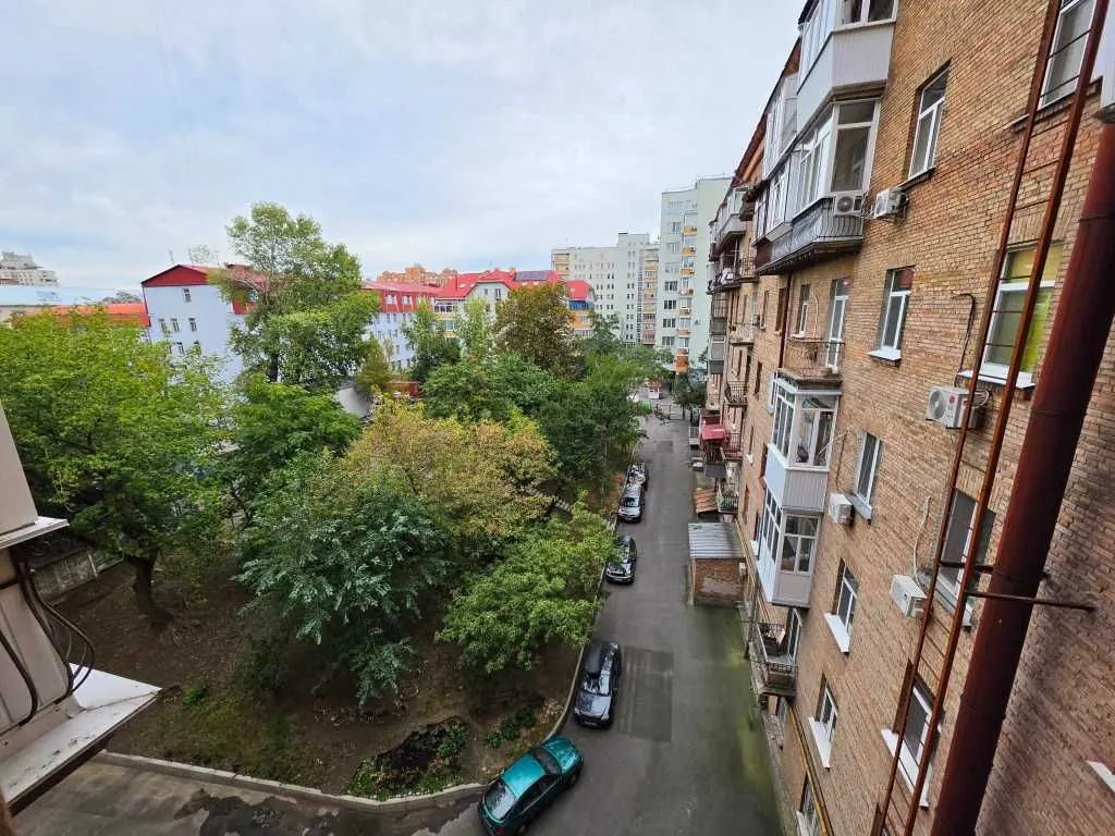 Фото Продаю 2-комнатную квартиру, 56.2 кв. м, Деревлянская ул. (Якира) 12/42 Киев, цена: 63000 USD, код 8751