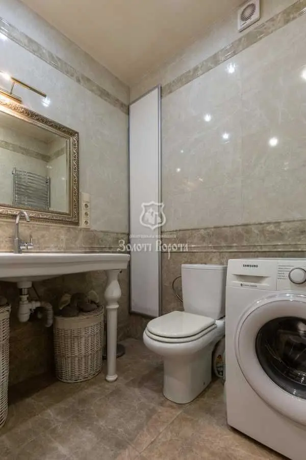 Фото Продаю 4-комнатную квартиру, 142 кв. м, Срибнокильская ул. 1 Киев, цена: 200000 USD, код 8753