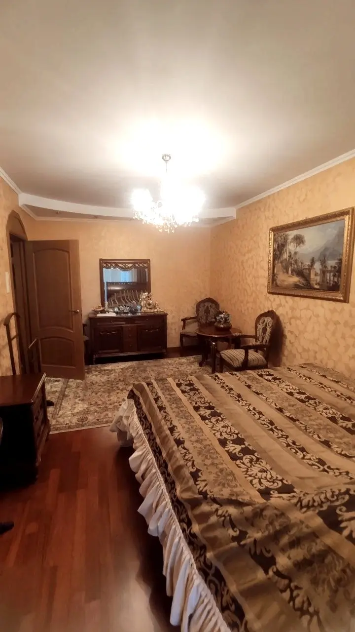 Фото Rent a 1-room apartment, Yevropeiskoho Soiuzu Avenue 19а Kyiv for long-term rent, price: 17000 UAH, code 8755