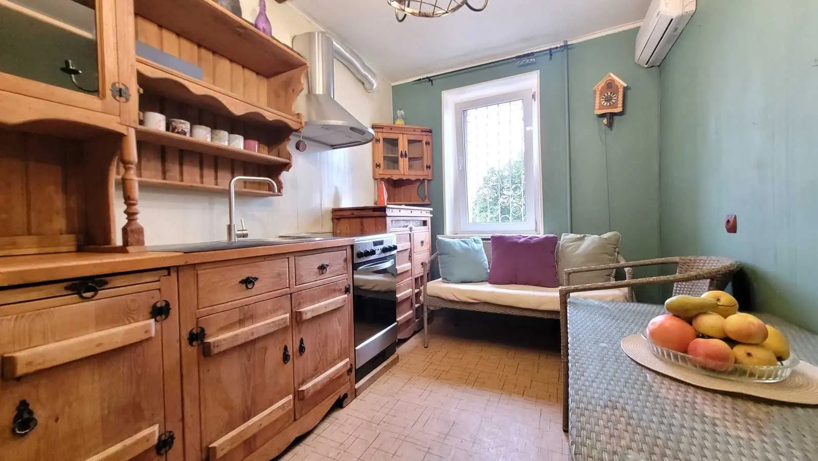Фото Selling a 3-room apartment, 70 sq.m., Dniprovska Embarkment 13 Kyiv, price: 95000 USD, code 8756