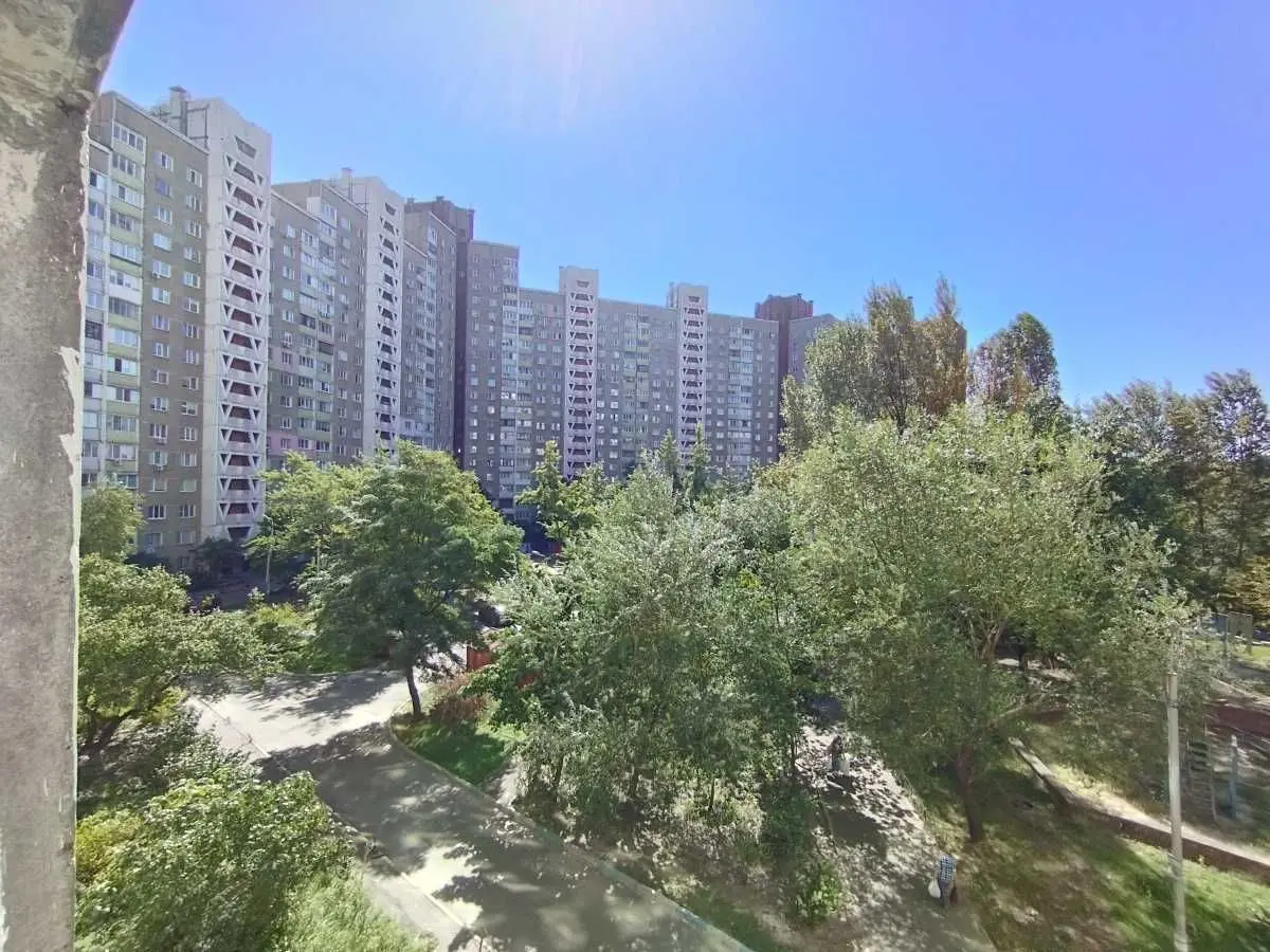 Фото Rent a 2-room apartment, Akademika Zabolotnoho Street 86 Kyiv for long-term rent, price: 14000 UAH, code 8757