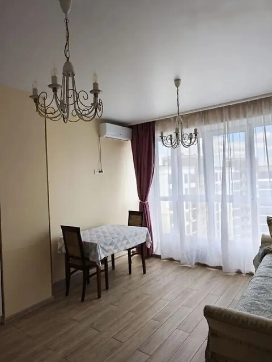 Фото Selling a 1-room apartment, 44.3 sq.m., Radystiv Street 34-К Kyiv, price: 76000 $, code 8759