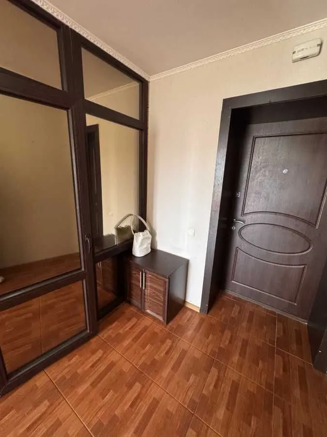 Фото Продаю 1-комнатную квартиру, 43.7 кв. м, Боголюбова ул. 14 Софиевская Борщаговка, цена: 70000 USD, код 8765