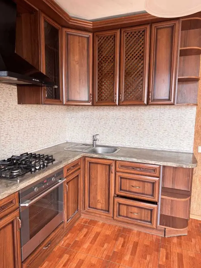 Фото Продаю 1-комнатную квартиру, 43.7 кв. м, Боголюбова ул. 14 Софиевская Борщаговка, цена: 70000 USD, код 8765