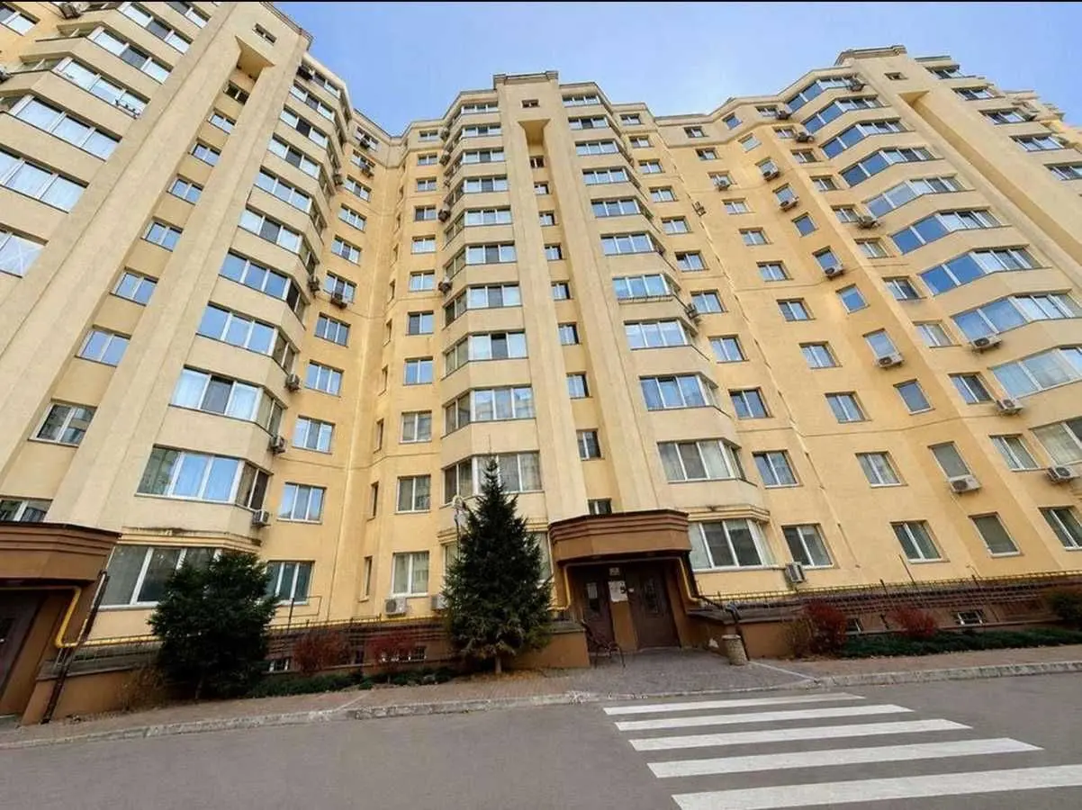 Фото Продаю 1-комнатную квартиру, 43.7 кв. м, Боголюбова ул. 14 Софиевская Борщаговка, цена: 70000 USD, код 8765