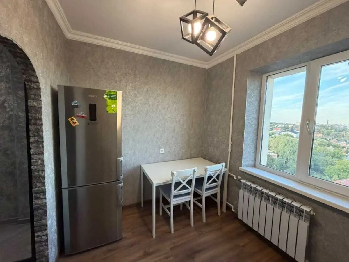 Фото Selling a 1-room apartment, 35 sq.m., 2 Rivne, price: 45000 USD, code 8766