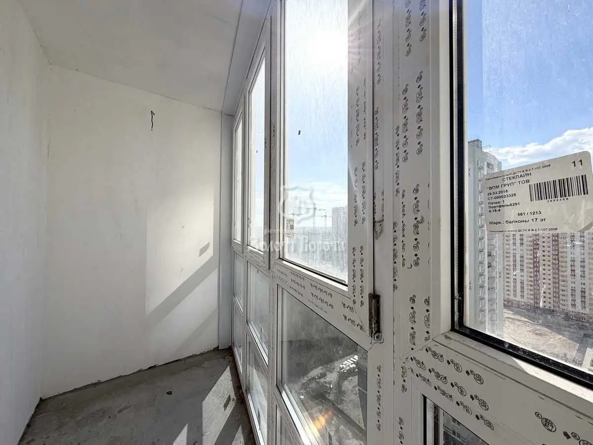 Фото Продаю 3 кімнатну квартиру, 85 кв. м, Бориса Гмирі вул.  Київ, ціна: 83000 USD, код 8769
