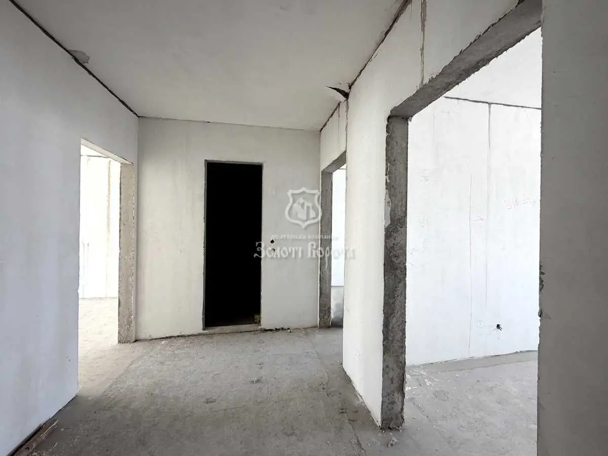 Фото Продаю 3 кімнатну квартиру, 85 кв. м, Бориса Гмирі вул.  Київ, ціна: 83000 USD, код 8769