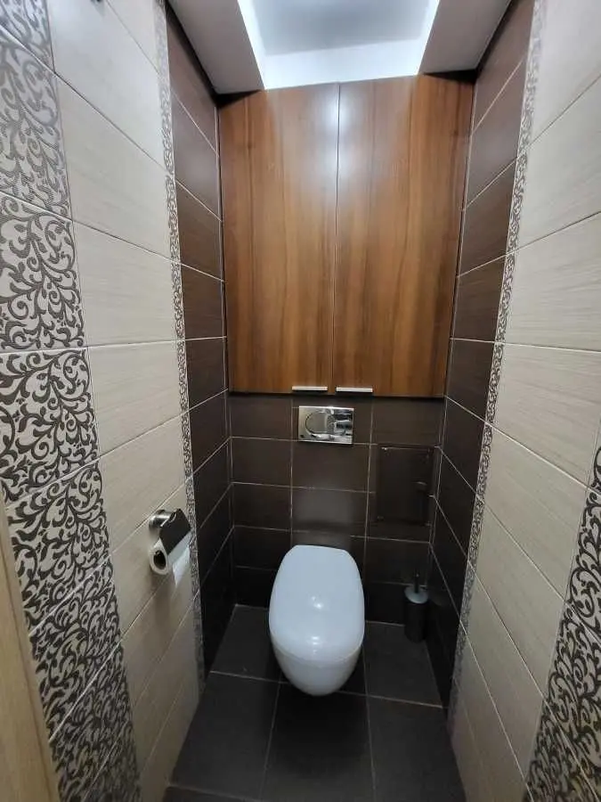 Фото Зняти 3 кімнатну квартиру, Голосіївський просп. (40-річчя Жовтня) 89 Київ в довгострокову оренду, ціна: 24000 UAH, код 8770