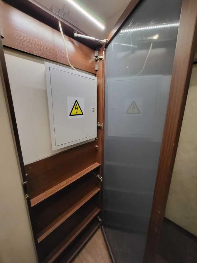 Фото Зняти 3 кімнатну квартиру, Голосіївський просп. (40-річчя Жовтня) 89 Київ в довгострокову оренду, ціна: 24000 UAH, код 8770