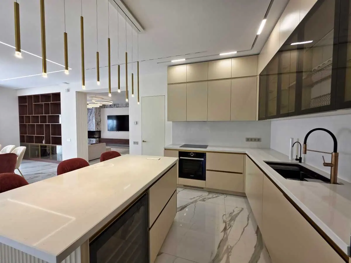 Фото Rent a house, Kvitucha street  Vyshenky for long-term rent, price: 4700 USD, code 8771