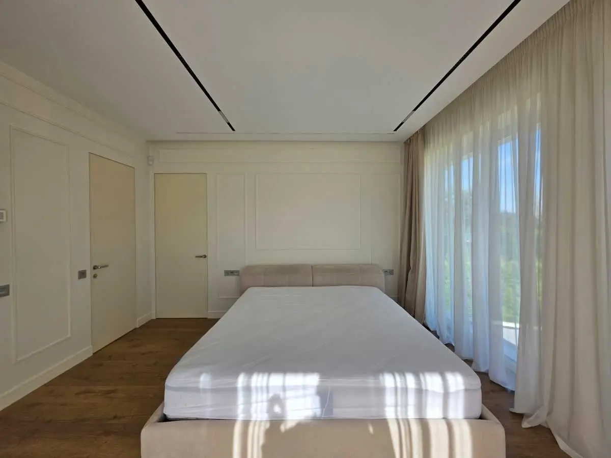 Фото Rent a house, Kvitucha street  Vyshenky for long-term rent, price: 4700 USD, code 8771