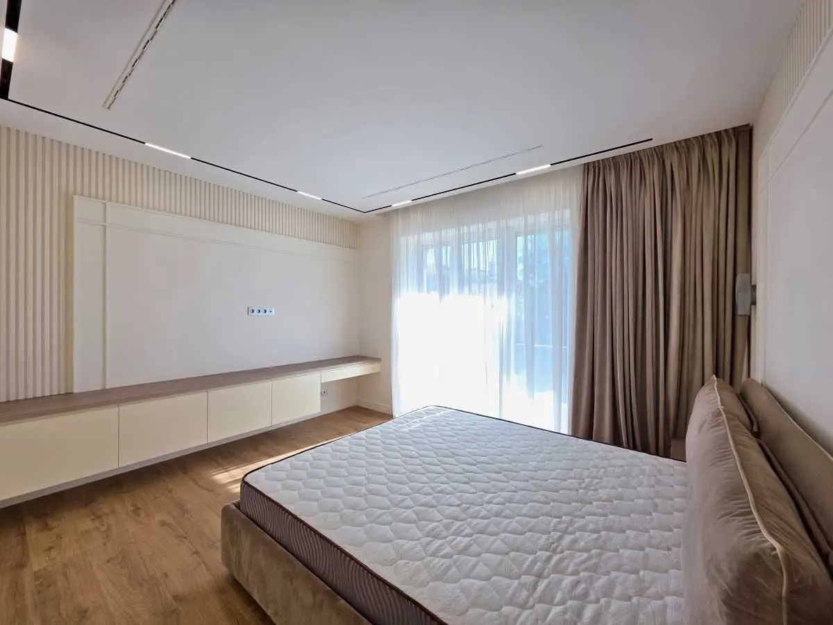 Фото Rent a house, Kvitucha street  Vyshenky for long-term rent, price: 4700 USD, code 8771