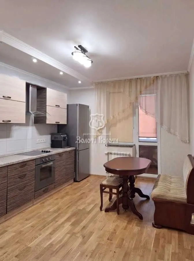 Фото Продаю 3 кімнатну квартиру, 107.9 кв. м, Павла Чубинського вул. 3 Бровари, ціна: 107000 USD, код 8772