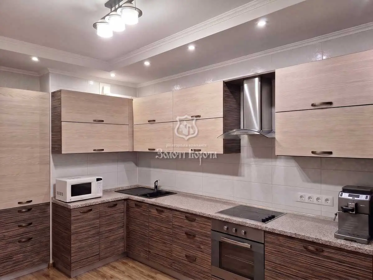 Фото Продаю 3 кімнатну квартиру, 107.9 кв. м, Павла Чубинського вул. 3 Бровари, ціна: 107000 USD, код 8772