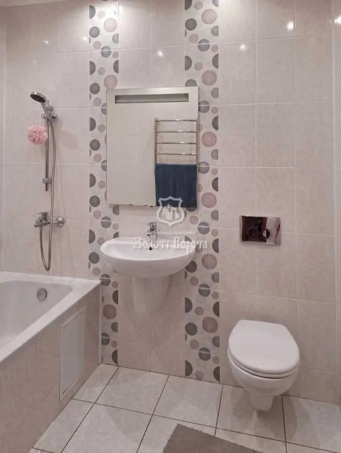 Фото Продаю 3 кімнатну квартиру, 107.9 кв. м, Павла Чубинського вул. 3 Бровари, ціна: 107000 USD, код 8772
