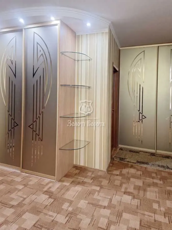 Фото Продаю 3 кімнатну квартиру, 107.9 кв. м, Павла Чубинського вул. 3 Бровари, ціна: 107000 USD, код 8772