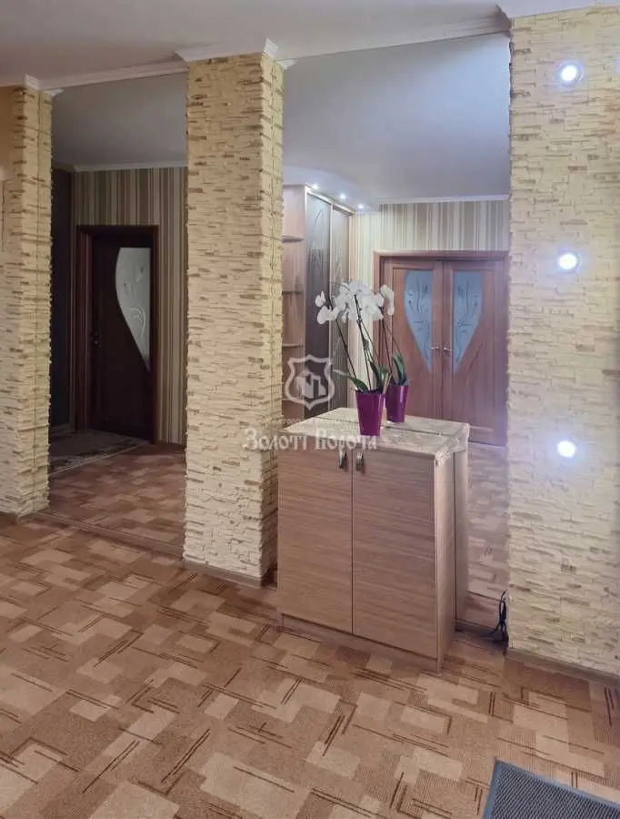 Фото Продаю 3 кімнатну квартиру, 107.9 кв. м, Павла Чубинського вул. 3 Бровари, ціна: 107000 USD, код 8772