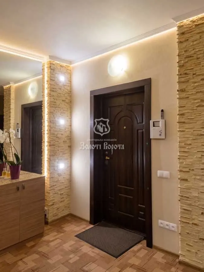 Фото Продаю 3 кімнатну квартиру, 107.9 кв. м, Павла Чубинського вул. 3 Бровари, ціна: 107000 USD, код 8772