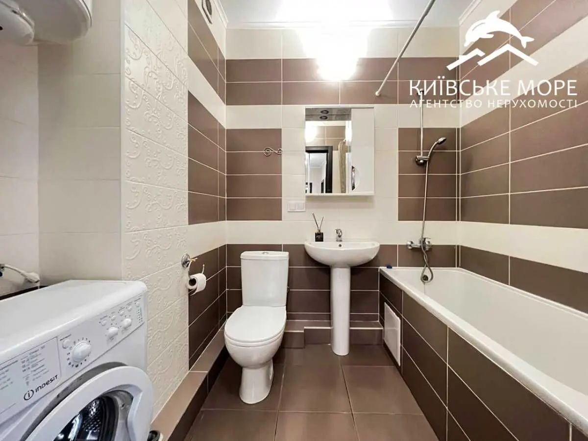 Фото Зняти 1 кімнатну квартиру, Воскресенська вул. 18 Київ в довгострокову оренду, ціна: 16000 UAH, код 8773