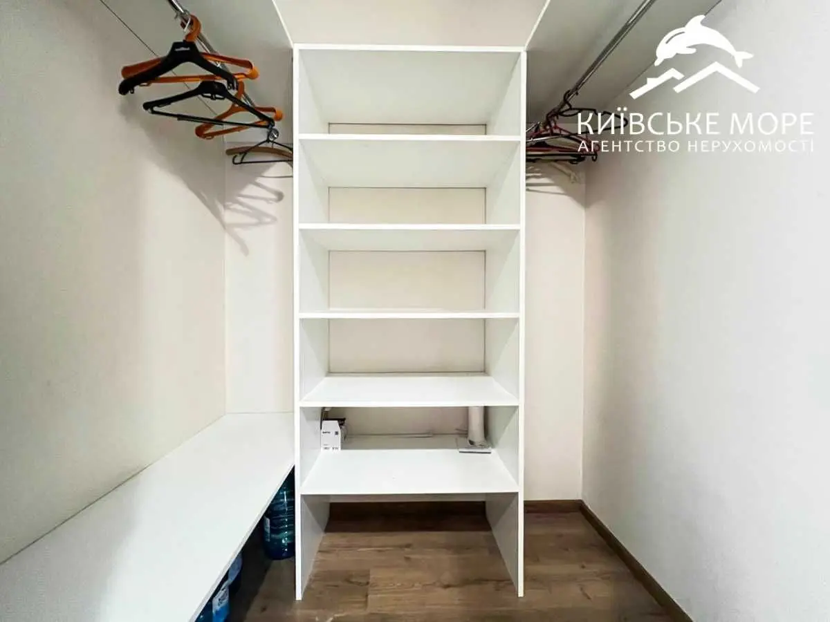 Фото Зняти 1 кімнатну квартиру, Воскресенська вул. 18 Київ в довгострокову оренду, ціна: 16000 UAH, код 8773