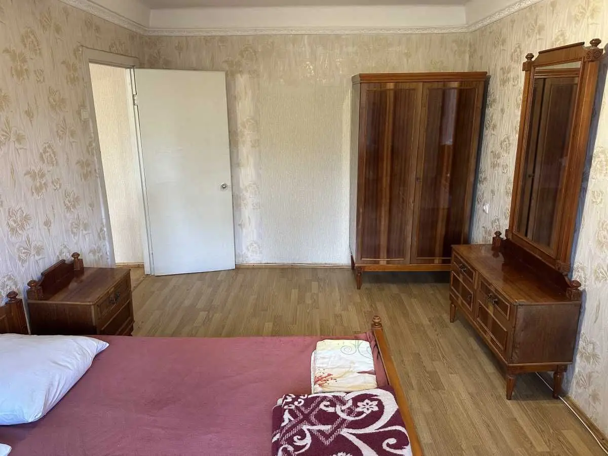 Фото Зняти 2 кімнатну квартиру, Литвиненко-Вольгемут вул. 5 Київ в довгострокову оренду, ціна: 11000 UAH, код 8775