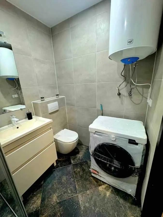 Фото Продаю 1 кімнатну квартиру, 40.6 кв. м, Озерна вул.  Новосілки, ціна: 70000 USD, код 8779