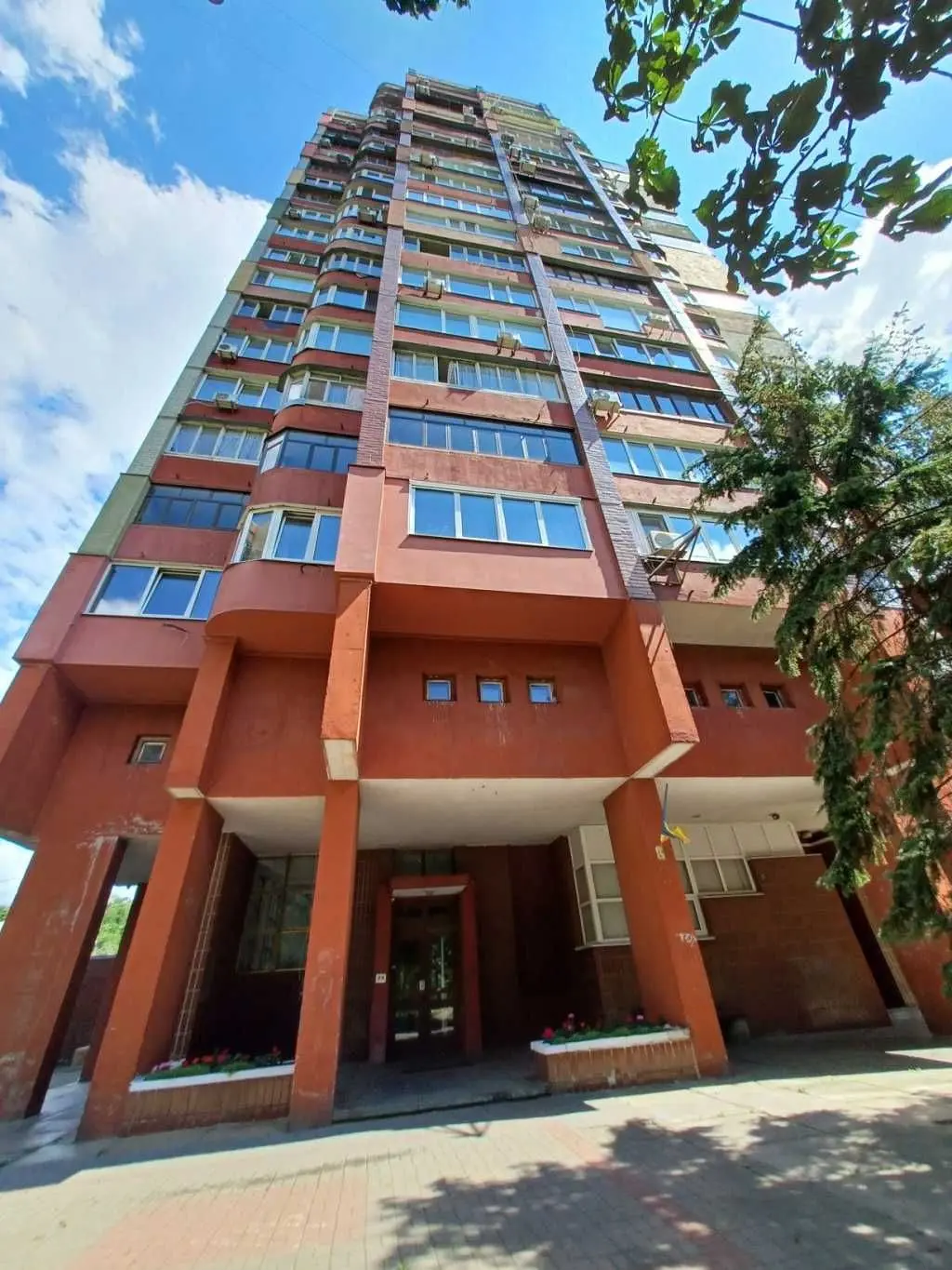 Фото Selling a 3-room apartment, 95.3 sq.m., Staronavodnytska Street  Kyiv, price: 169000 USD, code 8781